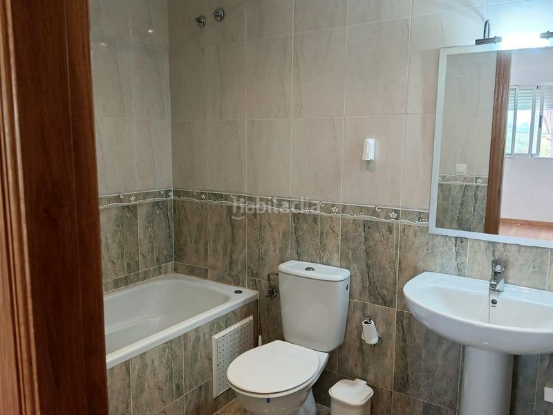 Foto b8f24aa3-fe60-46fb-a638-ebedd7b6ce57. Casa adossada amb aparcament piscina a Playa-Ben Afeli Almazora / Almassora