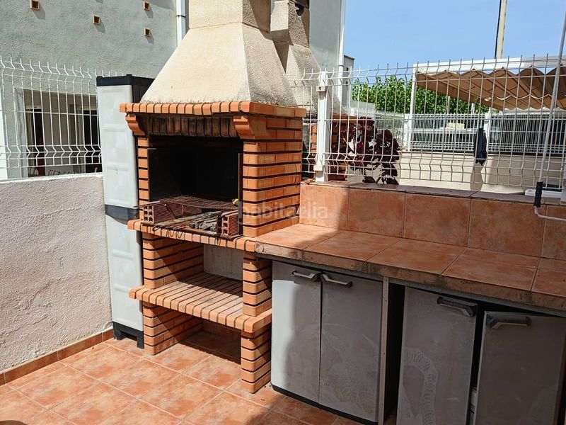 Foto d65624fe-3103-4e54-bac3-0b4aea9ab554. Casa adossada amb aparcament piscina a Playa-Ben Afeli Almazora / Almassora