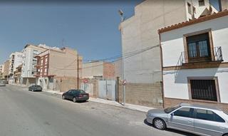 Terreny residencial a Calle nueve de octubre 119. Excelente solar a la venta