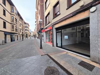 Lloguer Local Comercial a Butroi kalea 13. Se alquila local en mungia