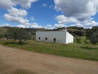 Xalet a Malcocinado. Casa-cortijo en plena naturaleza