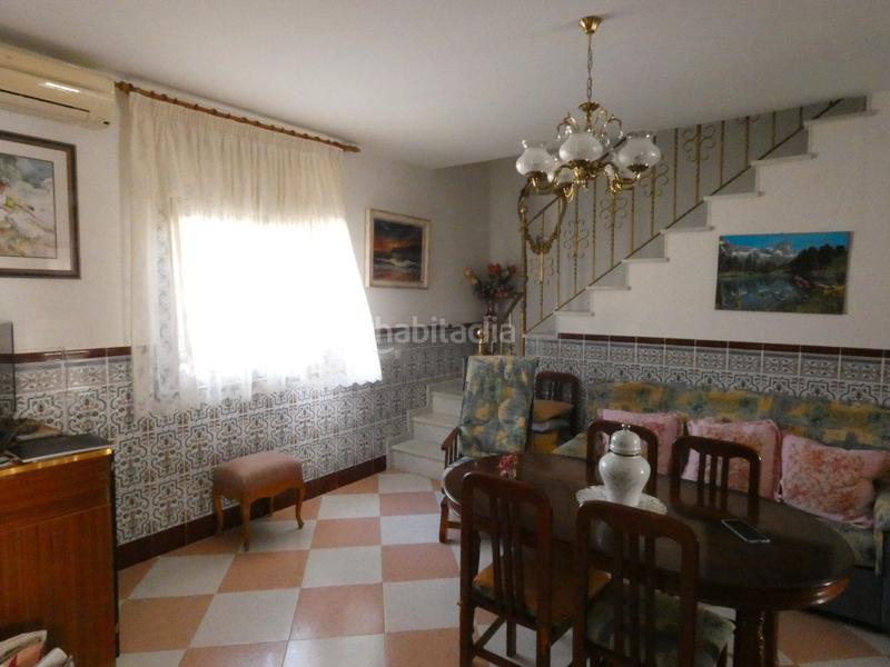 Foto eb9b6b3f-4224-477c-bd1e-3243999e09db. Casa  de reciente construccion en Maguilla