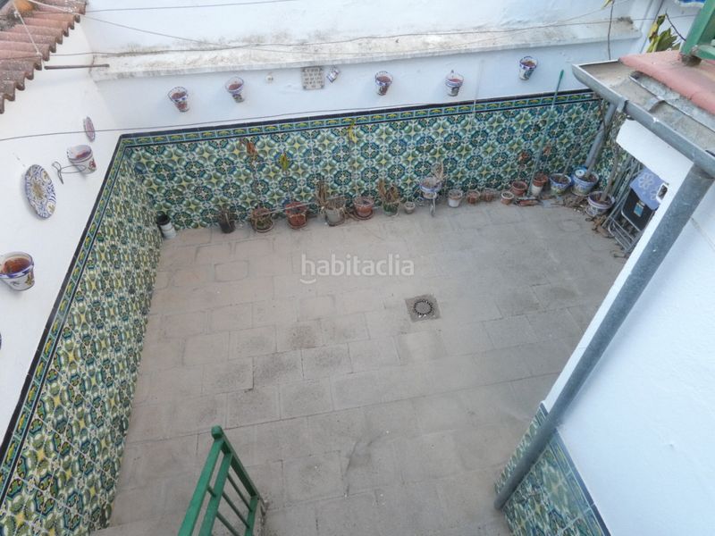 Foto f9d73230-cb2b-46cd-af17-29cd19b9d452. Casa a Azuaga
