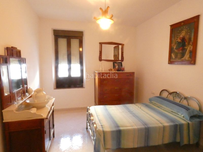 Foto 16e25f62-98d1-43fa-ae1f-3d90f6d6dcfe. Casa a Azuaga