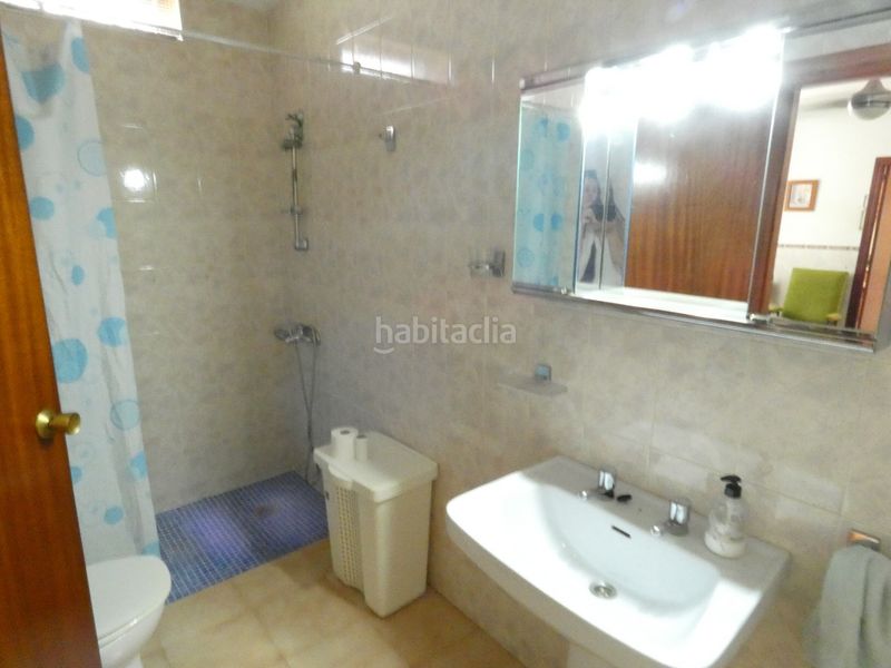 Foto c4a8a893-5b1f-4c4c-be15-a3248235ae57. Casa a Azuaga