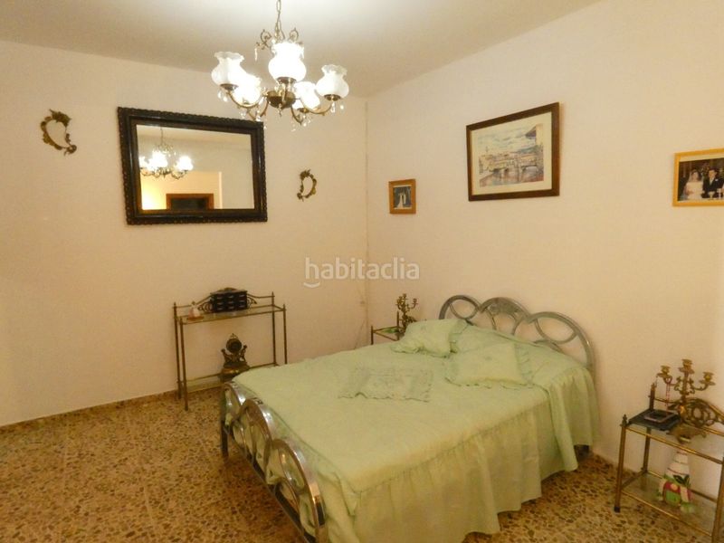 Foto e338c626-d416-48ad-af5c-a4a7fe8c3d22. Casa amb aparcament a Azuaga