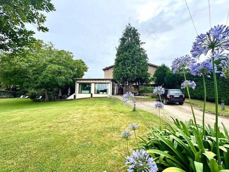 Foto 41c892dd-add0-4f80-a14f-68d7e499e291. Bauernhof mit parking in Bezana - Prezanes Santa Cruz de Bezana