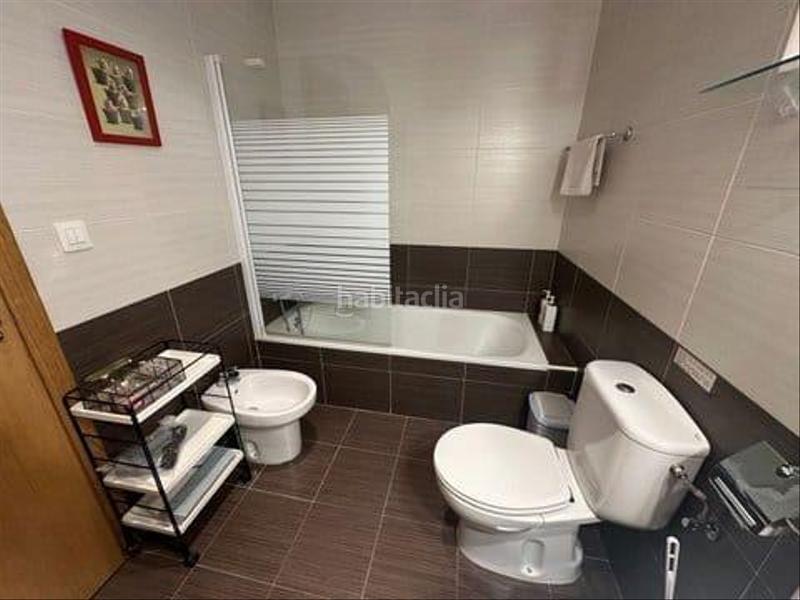 Foto d21e656f-ee23-455f-ad06-1be875d6b6c7. Piso vive la costa cántabra piso con terraza en urbanización privada en Mogro en Miengo