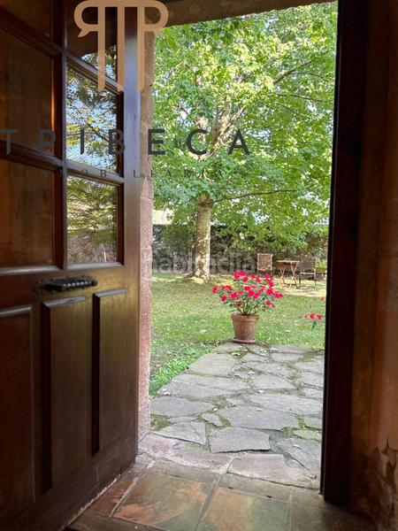 Foto 76d3e92c-14ff-461c-b447-4ec1309a431f. Masía casona histórica del siglo xvii en treceño el encanto de un palacio montañés en Valdáliga