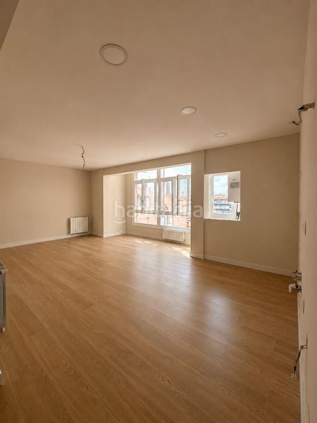 Foto 7286da82-e8e2-4a7d-8762-4e0a75629935. Flat with heating in Numancia - San Fernando Santander