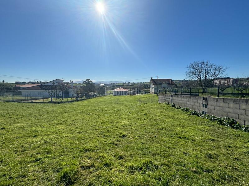 Foto c0d7e9a6-1e2a-4e50-98c4-1c01f9653e8c. Terrain résidentiel dans Bezana - Prezanes Santa Cruz de Bezana