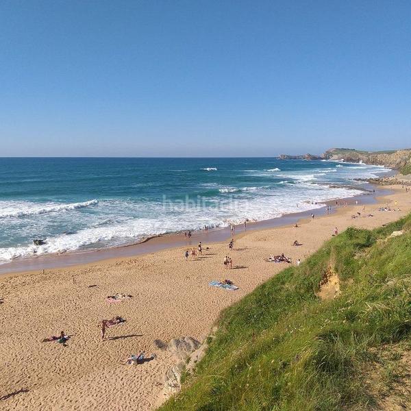 Foto d84d9784-af55-4257-9520-e5fd4f51c788. Terrain résidentiel dans Bezana - Prezanes Santa Cruz de Bezana