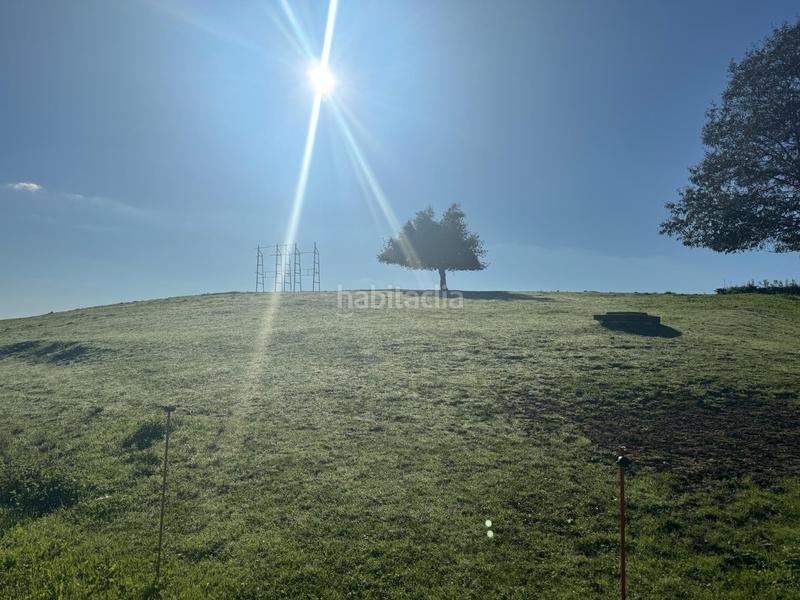 Foto b3e25590-184b-4d30-9552-e4cfdc192c41. Terrain résidentiel dans Oruña Piélagos