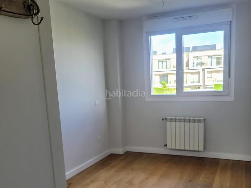 Foto df0fc603-98b9-422e-8ef5-6c5e352b1a41. Piso  en venta en calle el campizo, 45 en Alisal - San Román Santander