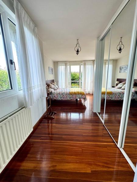 Foto 90d73e8c-3805-4827-9d7b-874533c0e87b. Xalet amb calefacció aparcament a Bezana - Prezanes Santa Cruz de Bezana