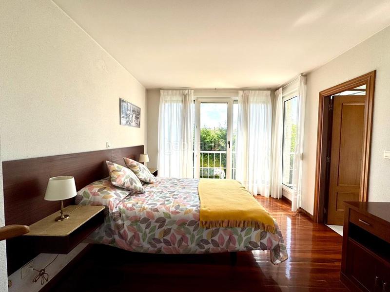 Foto 97f352d2-ba1a-4745-9044-6092cc534ce2. Xalet amb calefacció aparcament a Bezana - Prezanes Santa Cruz de Bezana