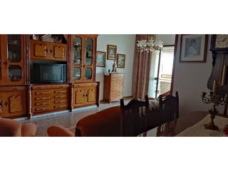 Pis  Antonio cifuentes. Piso en venta en hellín