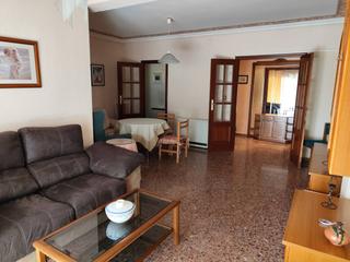 Pis a Hellín. Piso en venta en hellín