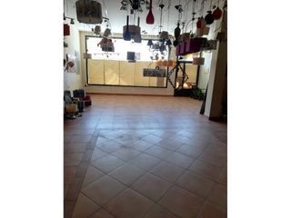 Local Comercial  Calle peñas. Local en venta en tobarra