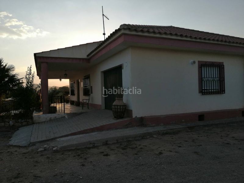 Foto 0dbfba4a-070d-4558-87fc-5ddf05abd997. Finca rústica a Hellín