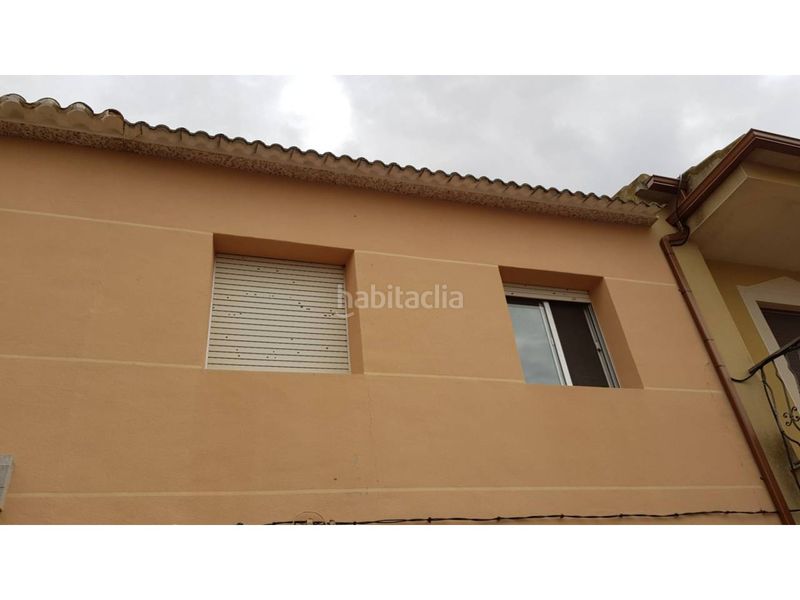 Foto c2fd9437-ddd9-45f7-b496-e173178025dc. Casa  en venta en Albatana
