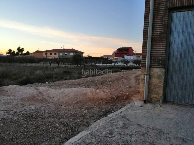 Foto c6fe98da-806f-4c8e-be1e-85213839db11. Finca rústica a Hellín