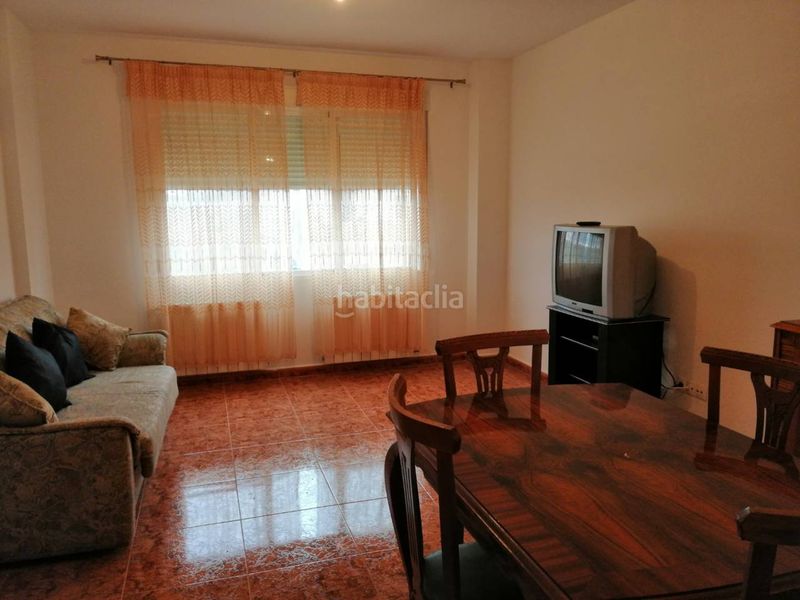 Foto 3756b549-f881-44f9-9c8c-cb447fbb25b2. Casa a schiera con riscaldamento parcheggio in Hellín