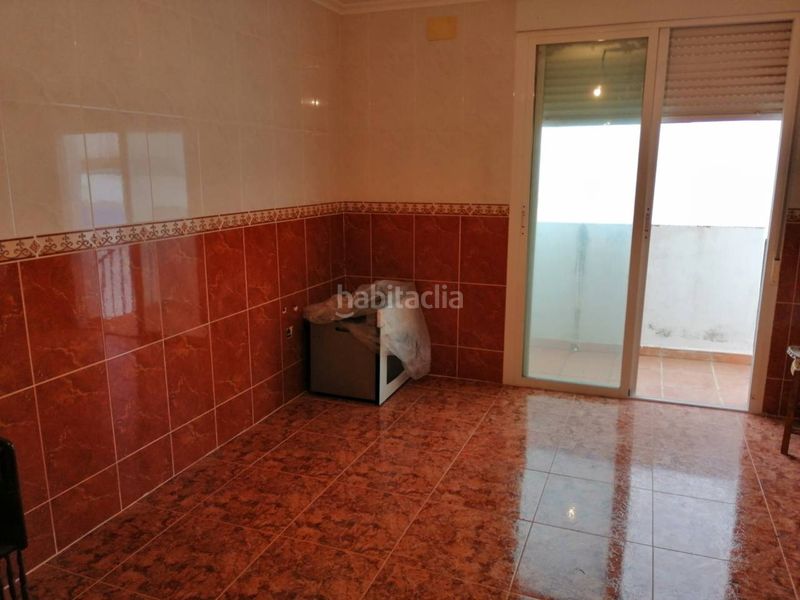 Foto 37cafba1-d0c5-4153-8a8f-75d566699633. Casa a schiera con riscaldamento parcheggio in Hellín