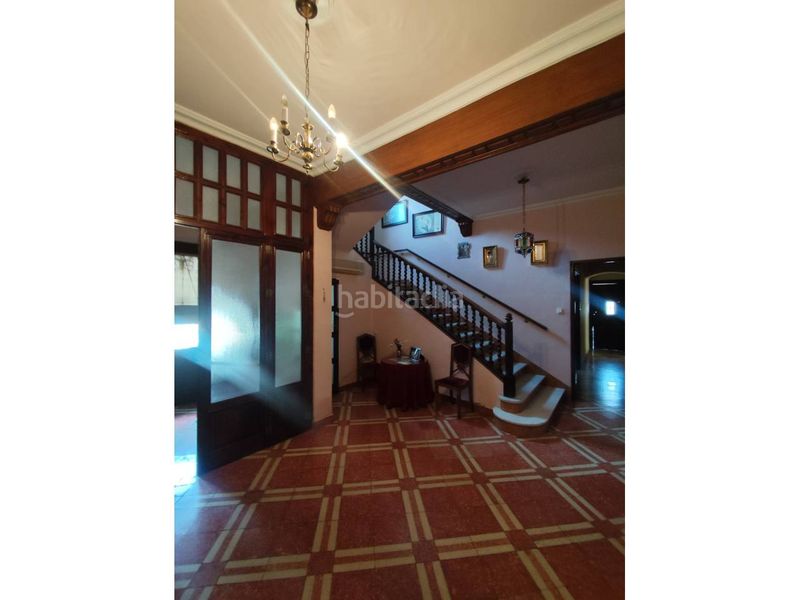 Foto ec6e2bfa-86e4-4a79-86e1-a5a5889632dd. Casa aparellada amb aparcament a Hellín