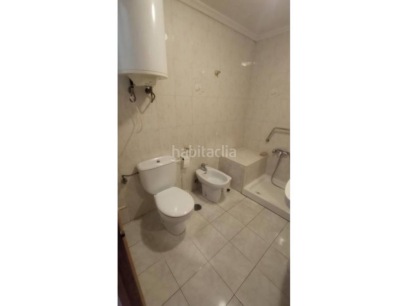 Foto c2d2f676-64da-48c9-941e-c5ba357d00d9. Casa a Elche de la Sierra