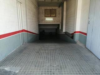 Aparcament cotxe  Calle balmes. Superficie total 20 m², garaje superficie útil 18 m², estado con
