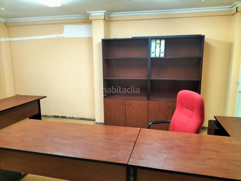 Foto 471f1bbb-b3a3-4181-bb7a-6671ffb62bf3. Rent industrial building in La Paz Alcalá de Guadaira