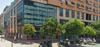 Lloguer Local Comercial en La Buhaira. Local en alquiler en nervin  la buhaira.