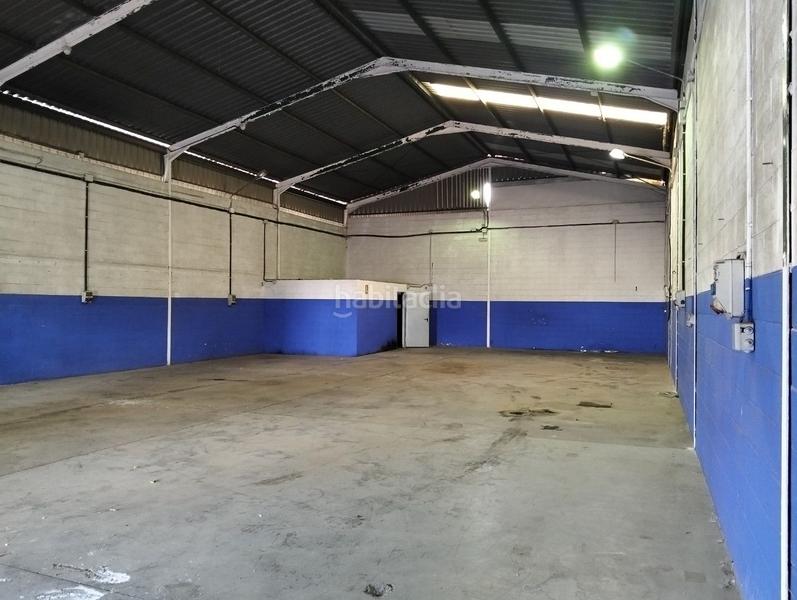 Foto 4ce79dc0-4d7d-4723-b83e-19701cc948ac. Nau industrial a La Paz Alcalá de Guadaira