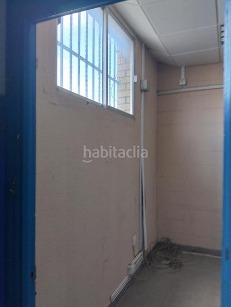 Foto 61a6e4b5-8d66-4676-a64a-99f07223994d. Nau industrial a La Paz Alcalá de Guadaira