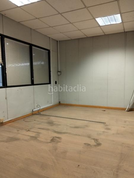 Foto 68108500-51af-4cb2-b99a-6f2a700440a9. Nau industrial a La Paz Alcalá de Guadaira