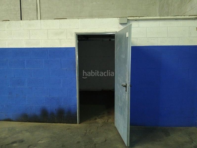 Foto ed6772e1-1b89-46ce-9f5b-2d156fb69dd6. Nau industrial a La Paz Alcalá de Guadaira