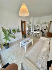 Appartement à Colores -  Entreparques. Piso en venta en sevilla este, 3 dormitorios.
