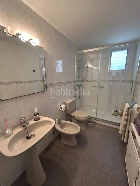 Foto 56b9b8d9-588e-481c-a751-e4d012888ef8. Etagenwohnung mit heizung parking in colores - entreparques Sevilla