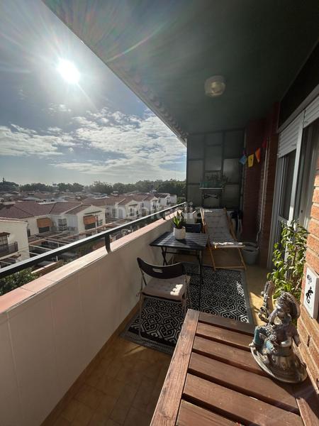 Foto 8a572fcb-bcd4-436a-bd98-8c611323bfc2. Etagenwohnung mit heizung parking in colores - entreparques Sevilla