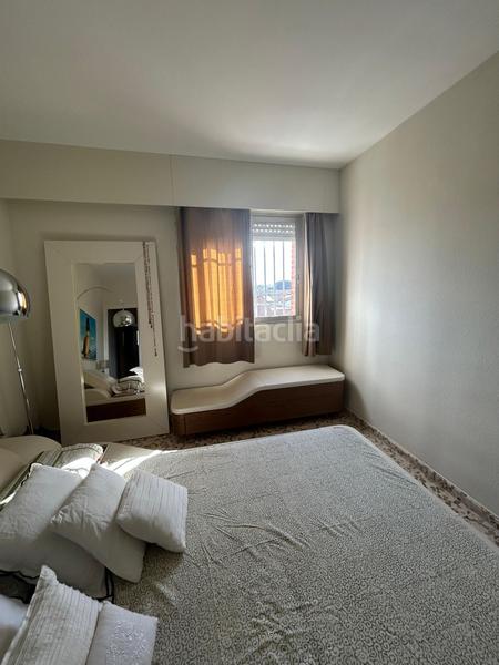 Foto 932f5c35-dc4d-4037-b2e1-3d074fedc367. Etagenwohnung mit heizung parking in colores - entreparques Sevilla