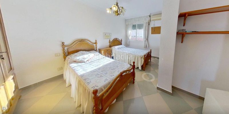 Foto 7b45a860-cb4a-4edc-8b4b-d6ccbe778ffa. Casa amb calefacció aparcament a colores - entreparques Sevilla