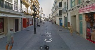Lloguer Local Comercial a Núcleo urbano. Local en alquiler en centro  ayuntamiento.