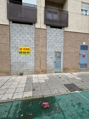 Local Comercial a Colores -  Entreparques. Local en venta en sevilla este.
