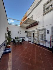 Casa in Centro - Doña Mercedes. Casa en venta en avda. españa, 4 dormitorios.