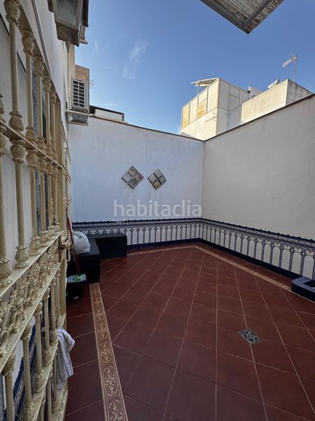 Foto d56d388c-ada0-4012-ba75-b751e13cf45d. Casa amb aparcament a Centro - Doña Mercedes Dos Hermanas