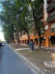Posto auto in Colores -  Entreparques. Garaje en venta en sevilla este  avenida de las ciencias.