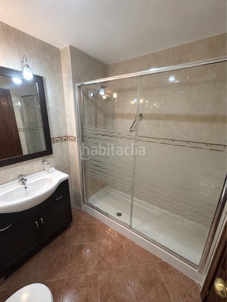 Foto 6813d260-6c65-446a-a703-71b2da91b440. Flat in colores - entreparques Sevilla