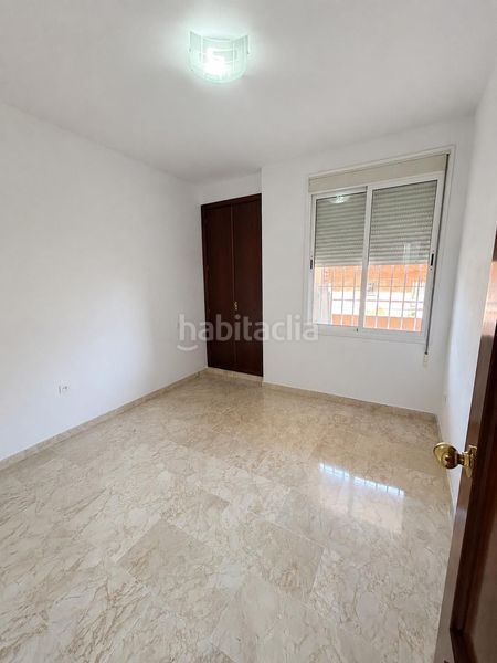 Foto 6bca4408-6e77-4a84-9cb6-855192148b4b. Flat in colores - entreparques Sevilla