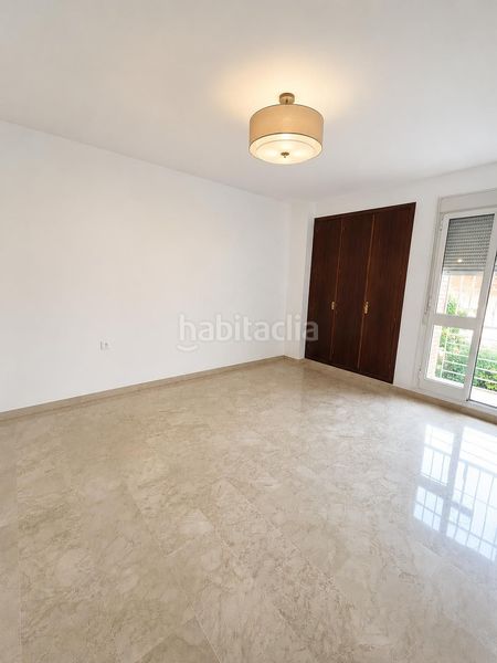 Foto c90eebe7-8833-451f-8d7b-257c2e73f9c1. Flat in colores - entreparques Sevilla
